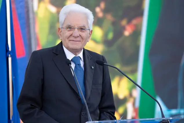 Mattarella difende il cinema italiano e lancia un appello alle istituzioni