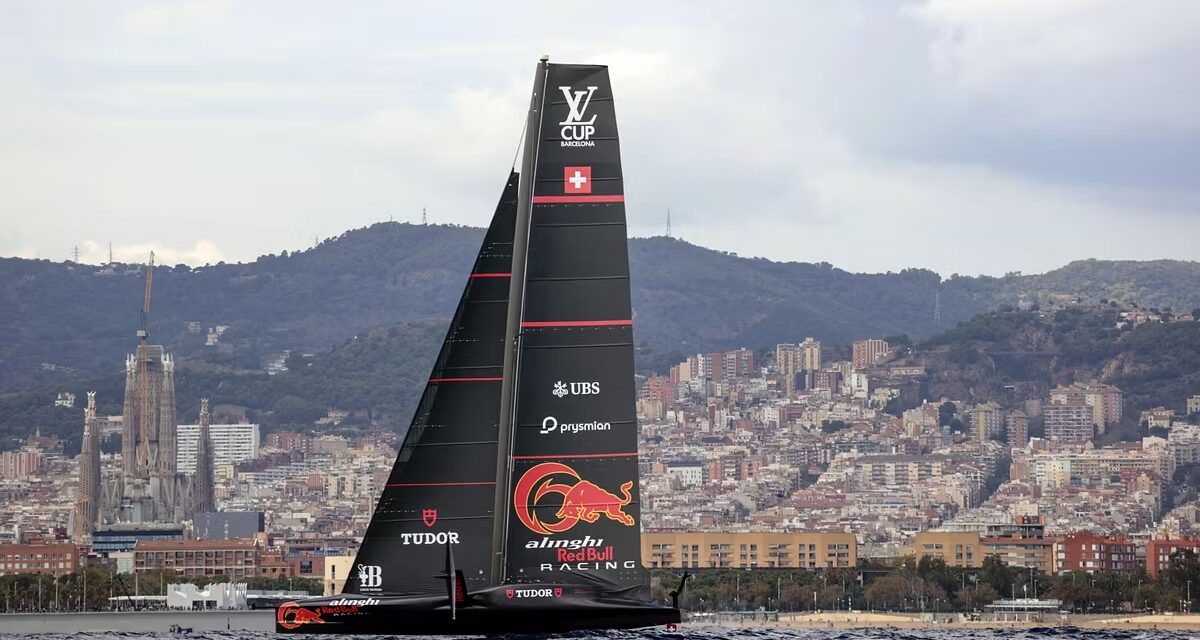 Alinghi vs Team New Zealand: scontro sull’ America’s Cup