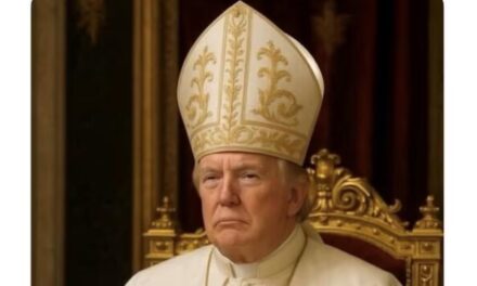 Trump vestito da Papa, l’immagine che spopola sui social