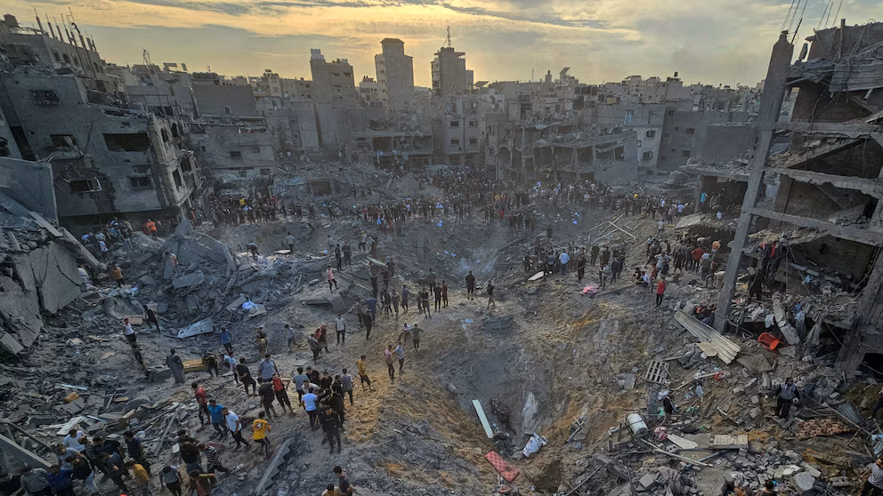 Gaza: oltre 100 morti nei raid israeliani su Khan Younis