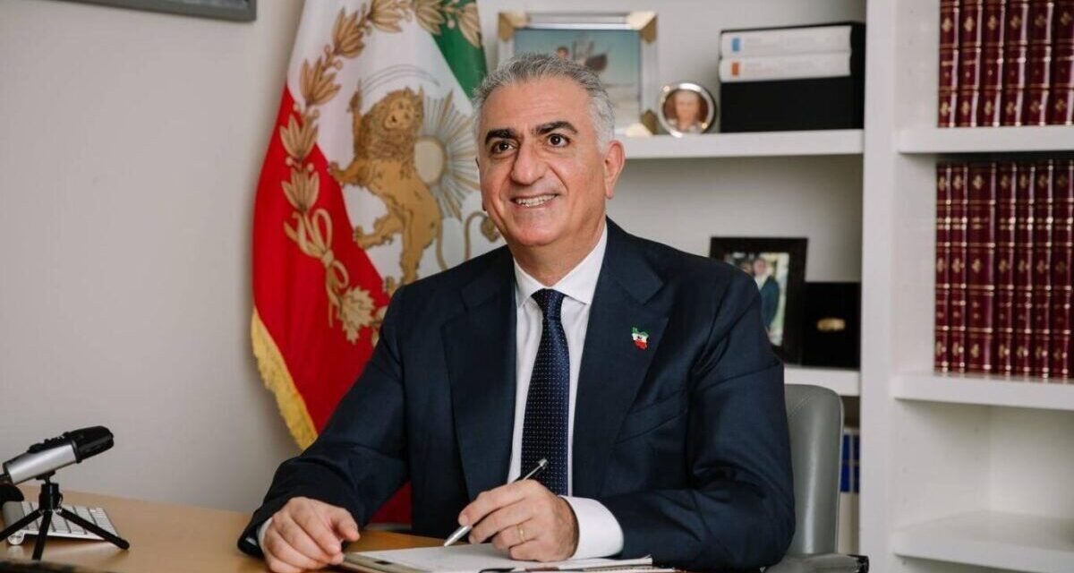 Reza Pahlavi, il figlio dello Scià pronto a tornare in Iran