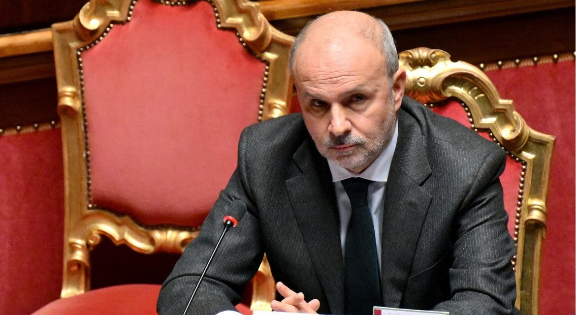 Caldo estremo in Italia, Schillaci rassicura: “Nessun aumento dei decessi”