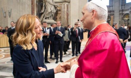 Meloni in udienza privata da Papa Leone XIV: incontro in Vaticano con la premier italiana