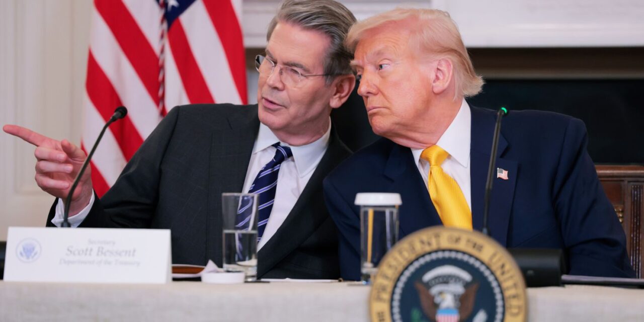 USA concedono altri 21 giorni sui dazi: trattative in corso con UE e 18 Paesi chiave