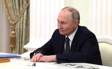 Il trucco degli “uffici gemelli”: come Putin nasconde la sua vera posizione