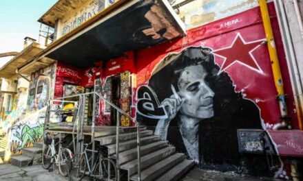 “Ora si sgomberi CasaPound”. Dopo il blitz al Leoncavallo, la polemica. Meloni: “No a zone franche”