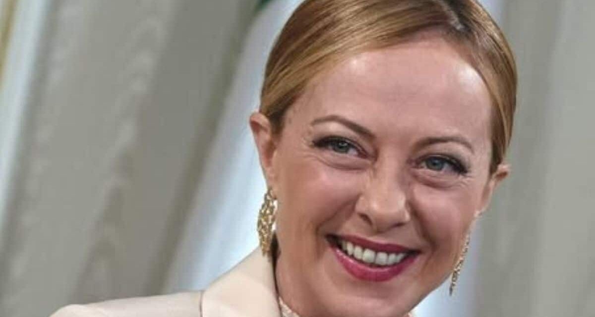 Caso Almasri, archiviata la posizione della premier. A processo Piantedosi, Nordio e Mantovano