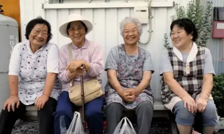 Giappone, record di centenari: quasi 100mila gli over 100. Donne protagoniste della longevità