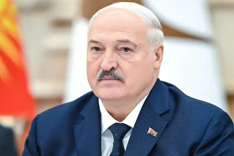 Lukashenko rilancia sul conflitto ucraino: «Proposta valida di Putin sostenuta dagli USA»