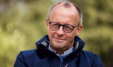 Crisi diplomatica tra Berlino e Bruxelles: lo scontro tra Merz e Von der Leyen sull’invio di truppe in Ucraina