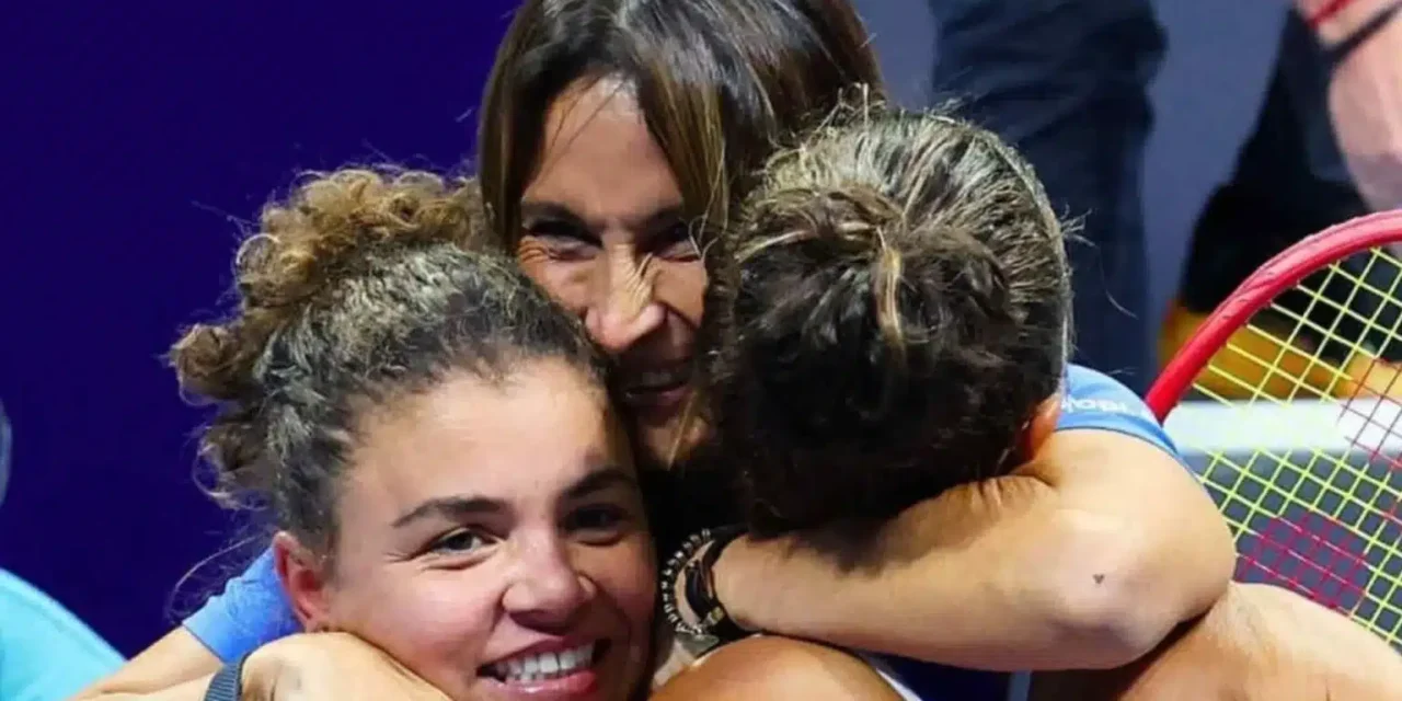 Billie Jean King Cup 2025: Paolini e Cocciaretto trascinano l’Italia al trionfo contro gli USA