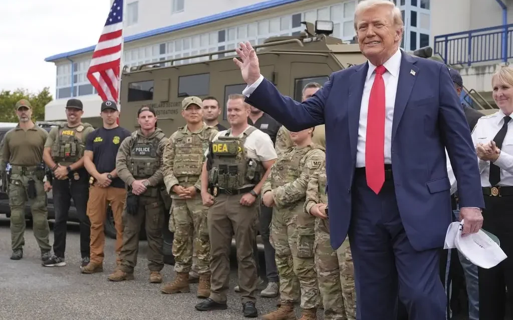 Trump ordina l’invio di truppe federali a Portland: «Useremo la piena forza se necessario»