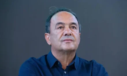 Mimmo Lucano escluso dalle Regionali in Calabria: è polemica sulla decisione della commissione elettorale