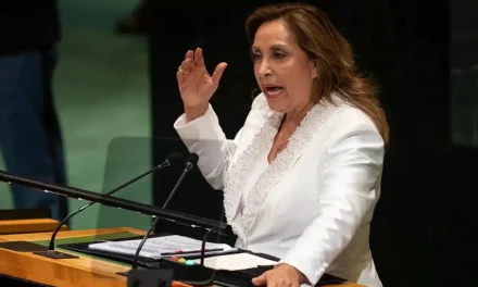 Perù, destituita la presidente Dina Boluarte