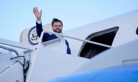 Iran  Usa. Nessun accordo, fumata nera a Islamabad. Vance lascia il Pakistan