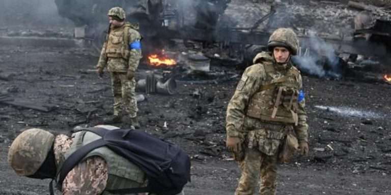 Quarto anniversario della guerra in Ucraina. I leader del G7 ribadiscono il pieno sostegno a Kiev