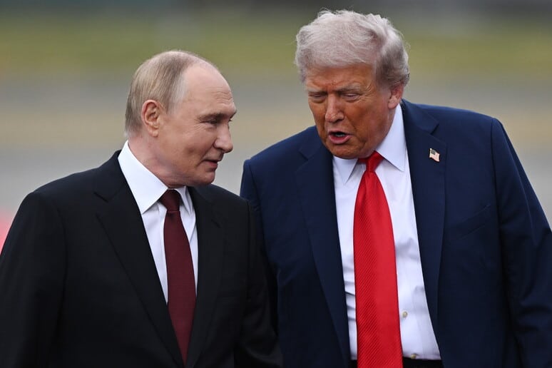 Trump fa marcia indietro sull’incontro con Putin: “Perdita di tempo”