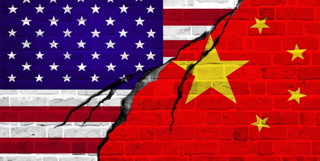 Tensione Usa-Cina ai massimi: scontro su dazi e terre rare riaccende la guerra commerciale