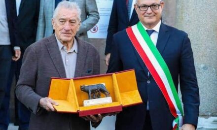 De Niro a Roma: onorificenza in Campidoglio, impegno politico e il debutto del suo Nobu Hotel