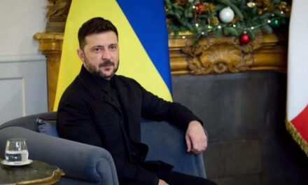 Ucraina, tra raid russi e diplomazia ferma: Usa ed Europa discutono su pace e asset congelati