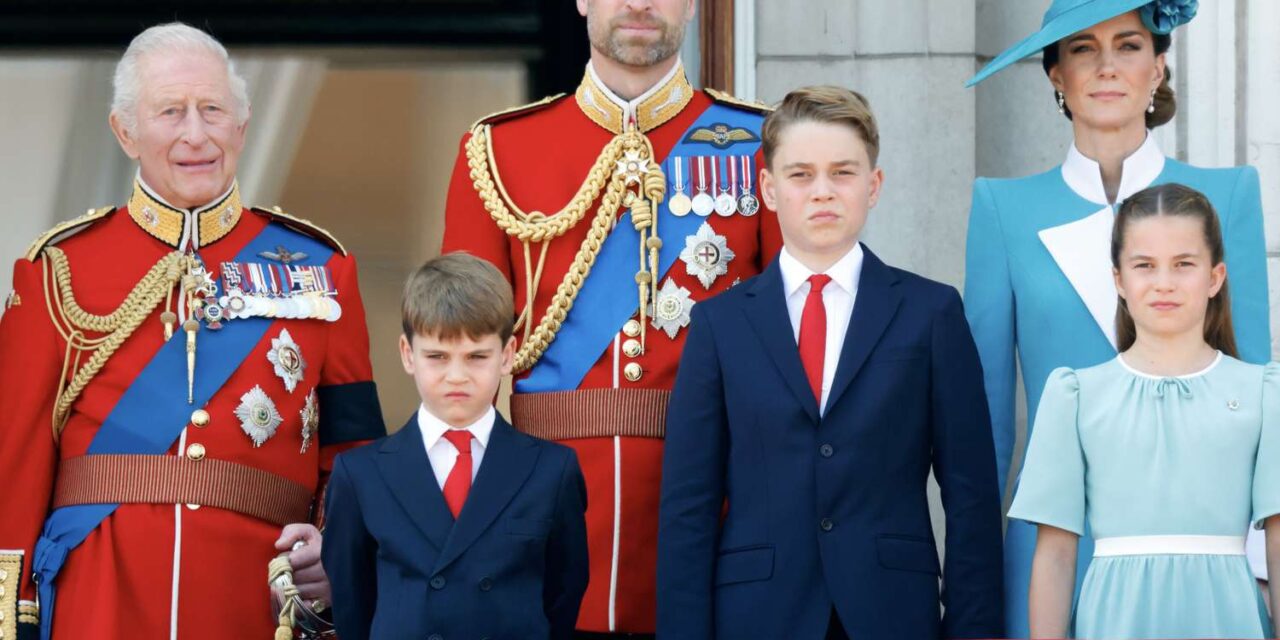 Norman Baker accusa la monarchia britannica: “Costosa, antiquata e più ricca che mai. Re Carlo vale oltre 2 miliardi”