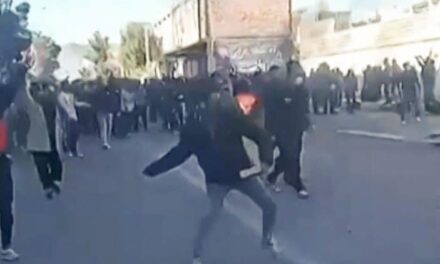 Iran, proteste in escalation: morti, arresti e tensione internazionale dopo cinque giorni di scontri