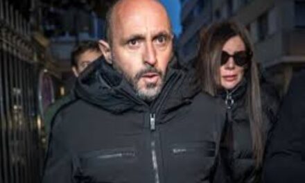 Crans-Montana, Jacques Moretti scarcerato dopo il pagamento della cauzione. Dura reazione del governo italiano