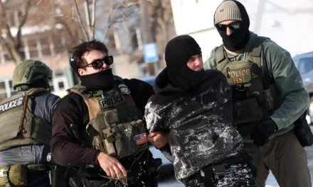 Minnesota, ridotti gli agenti federali anti-immigrazione