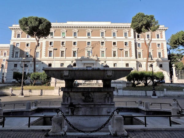 Sabotaggi a Ferrovie. Viminale valuta l’impiego di droni e di pattuglie e l’estensione di recinzioni