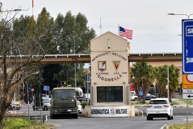 Sigonella e il caso dei voli USA: cosa è successo davvero tra Italia e Stati Uniti