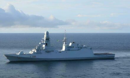 La Fregata italiana Federico Martinengo verso Cipro