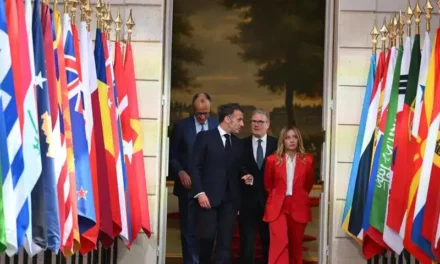 Vertice all’Eliseo sullo Stretto di Hormuz: intesa internazionale per la riapertura