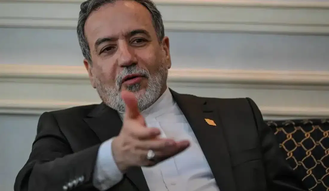 Iran-Usa, Araghchi a Islamabad: negoziati in bilico tra pressioni e smentite