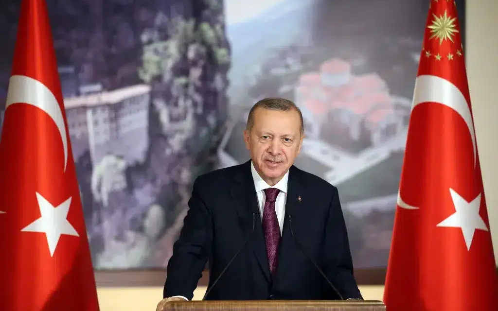 La Turchia approva una legge per limitare l’accesso ai social ai minori di 15 anni