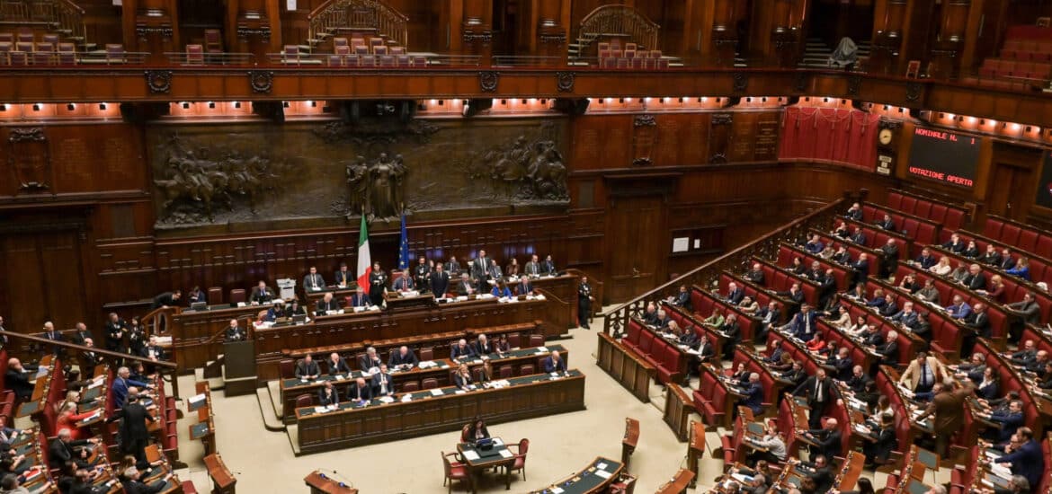 Decreto Lavoro, il governo punta su salari più equi e nuove tutele